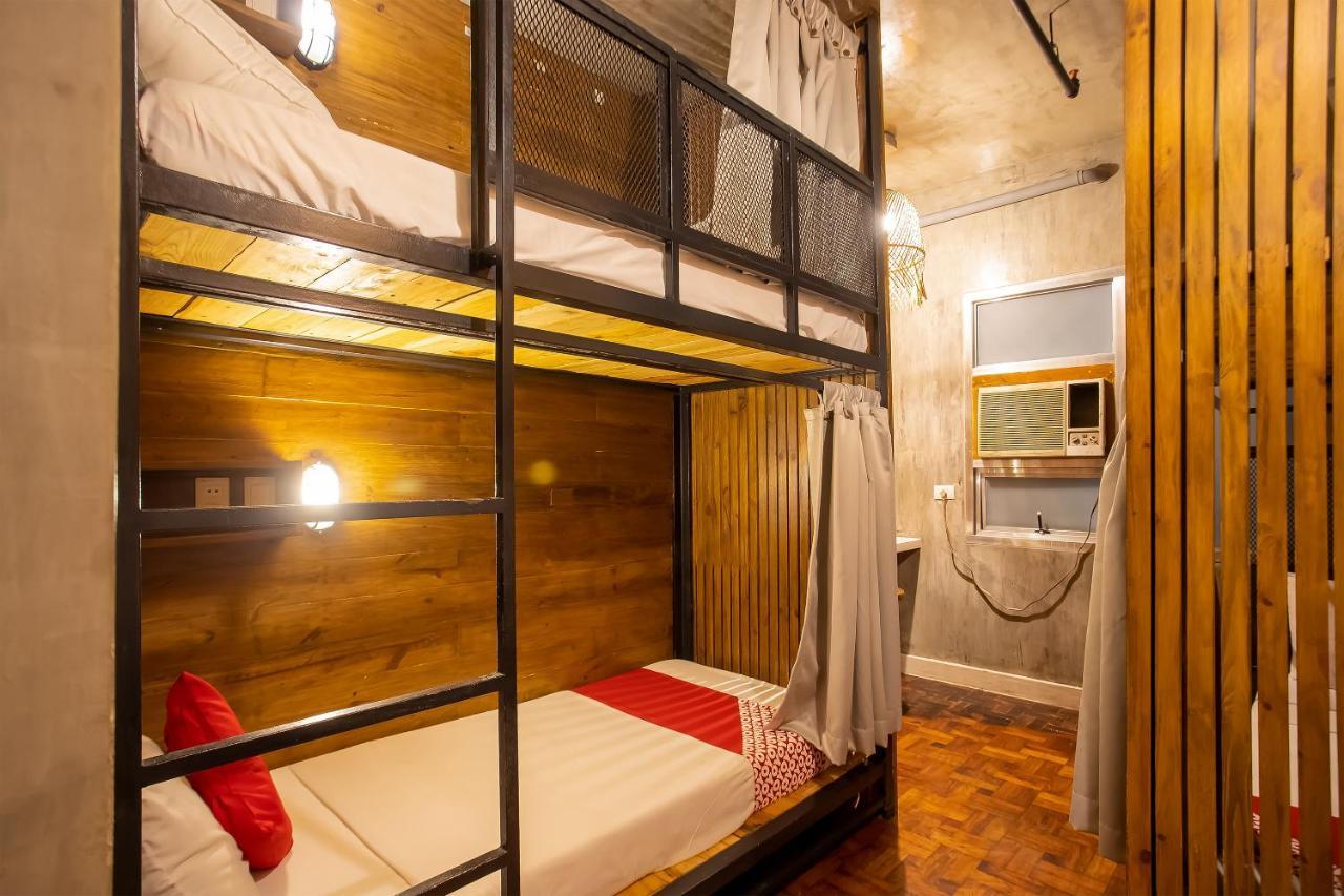 Oyo 821 Connector Hostel Makati City Zewnętrze zdjęcie