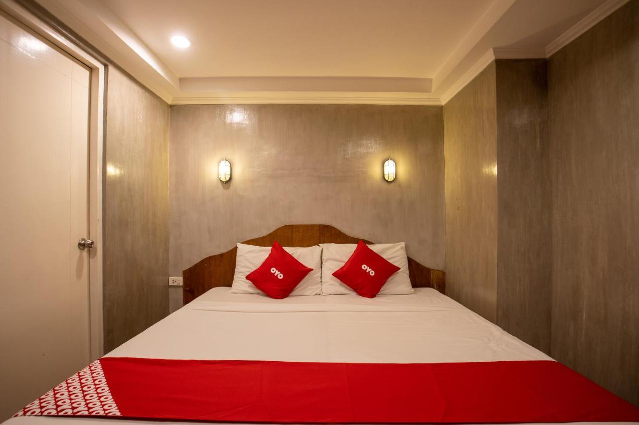 Oyo 821 Connector Hostel Makati City Zewnętrze zdjęcie