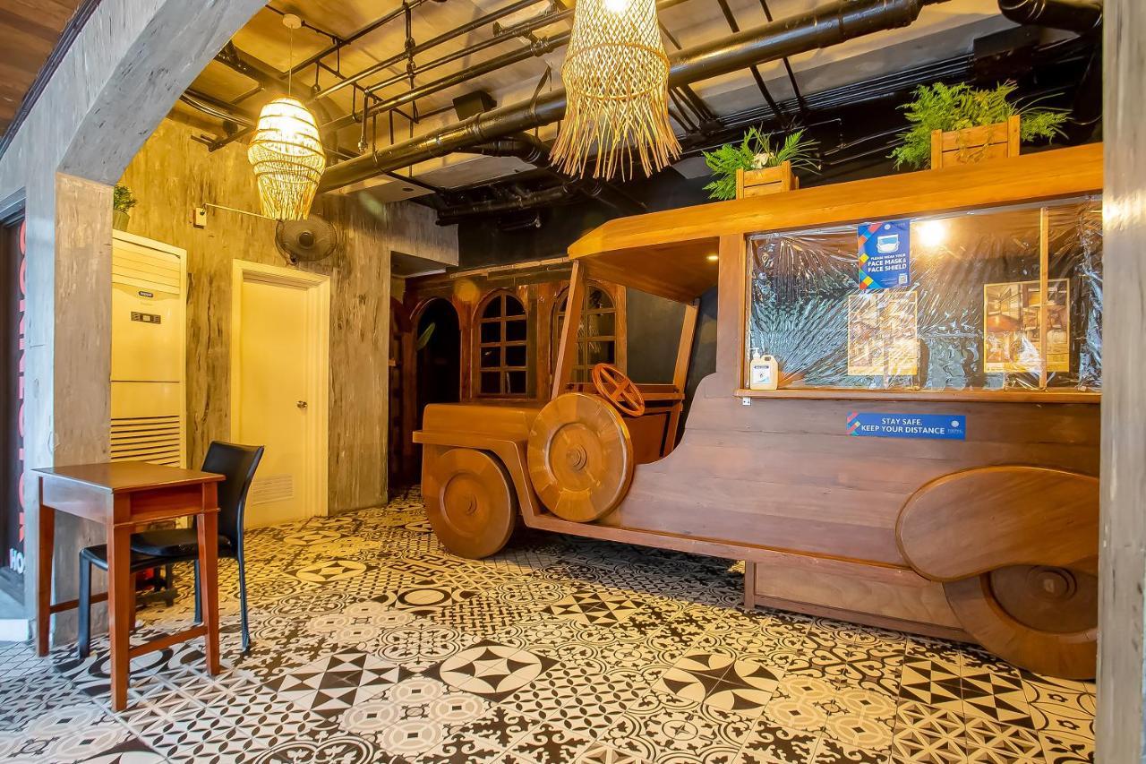 Oyo 821 Connector Hostel Makati City Zewnętrze zdjęcie