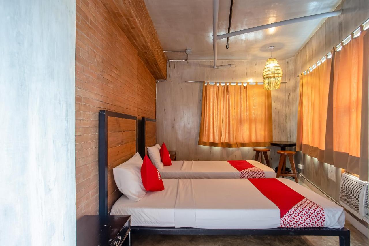 Oyo 821 Connector Hostel Makati City Zewnętrze zdjęcie