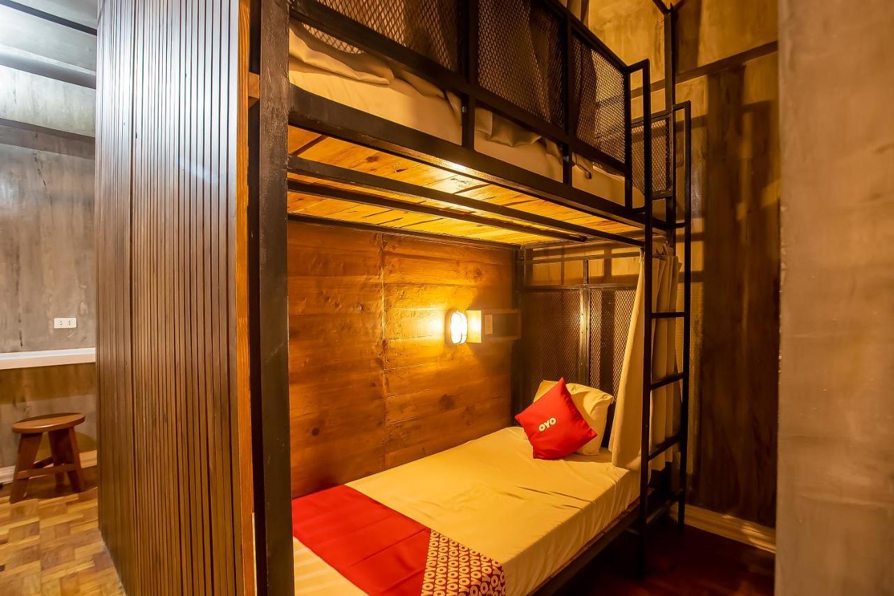 Oyo 821 Connector Hostel Makati City Zewnętrze zdjęcie