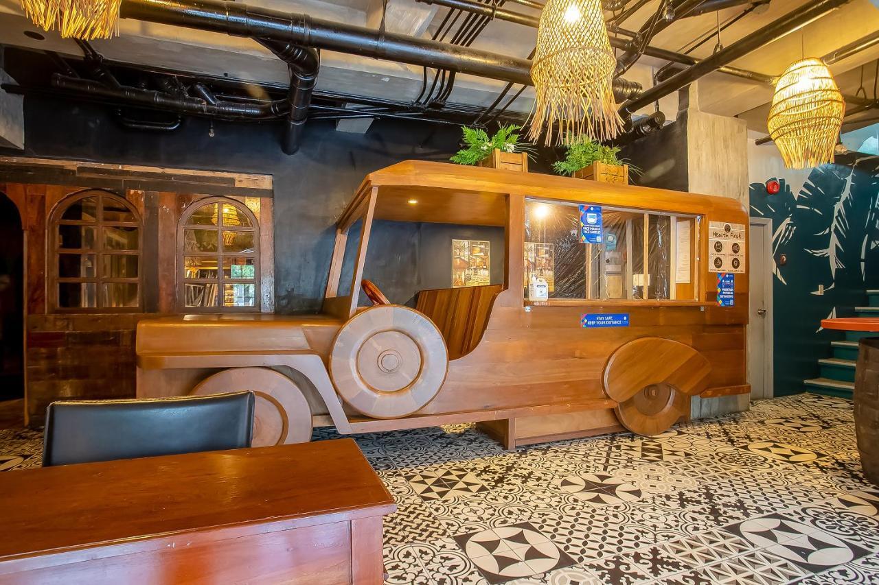 Oyo 821 Connector Hostel Makati City Zewnętrze zdjęcie