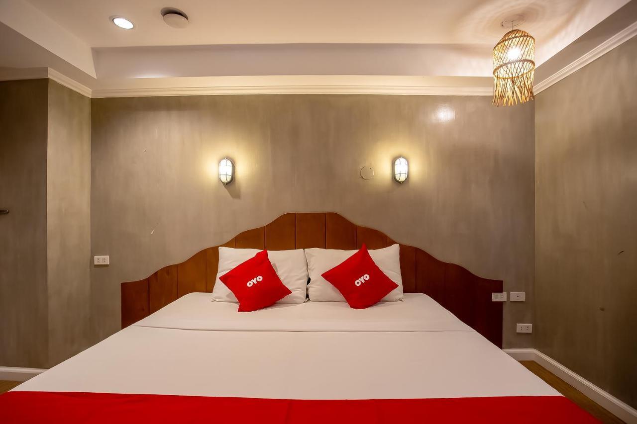 Oyo 821 Connector Hostel Makati City Zewnętrze zdjęcie